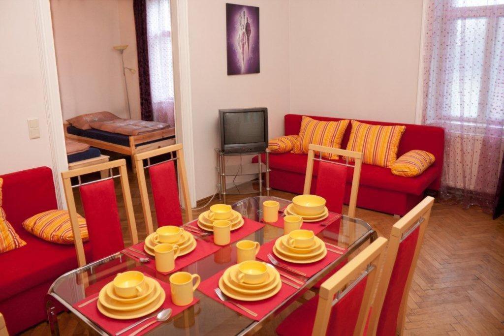 Raisa Apartments Fuenkhgasse Pressbaum Room photo